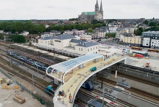 200 tonnes dans les airs ! – Pôle gare – Ville de Chartres