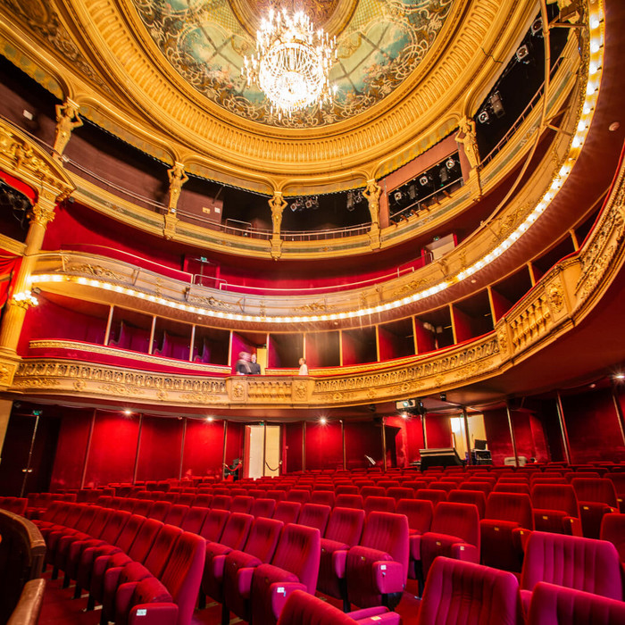 Balade dans le cœur de ville : le théâtre municipal – Ville de Chartres