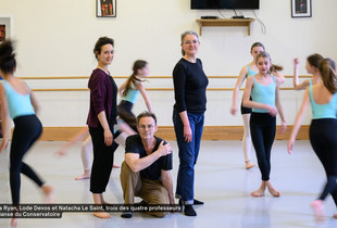 Alma Ryan, Lode Devos et Natacha Le Saint, trois des quatre professeurs de danse du Conservatoire