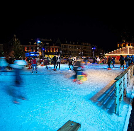 Noël à Chartres 2018, patinoire de la place des Épars – Ville de Chartres