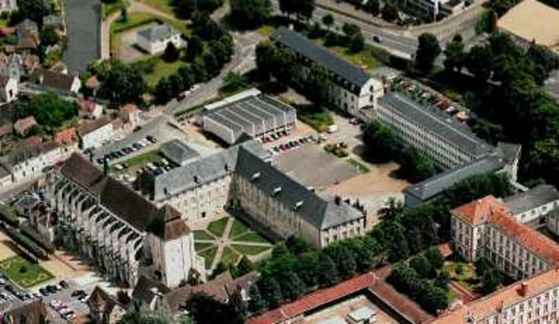 Lycée Marceau – Ville de Chartres