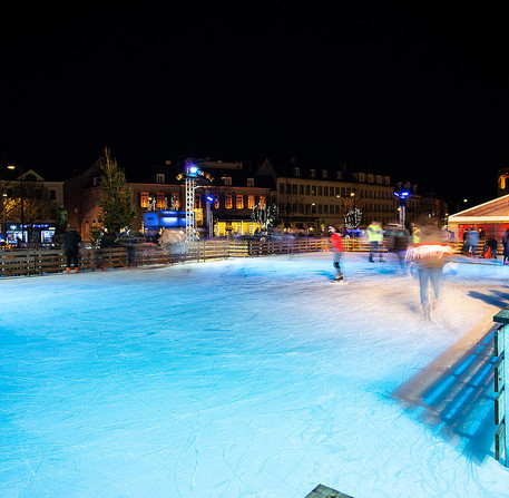 Noël à Chartres 2018, patinoire de la place des Épars – Ville de Chartres