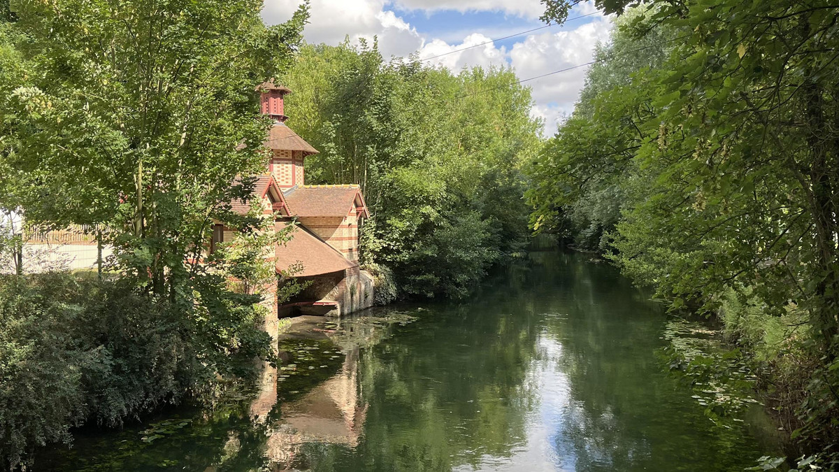 Entrée du parc du Rigeard à Chartres