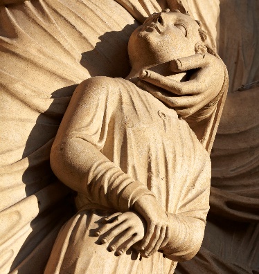 25. Isaac regardant son père Abraham. Baie centrale. Cathédrale de Chartres